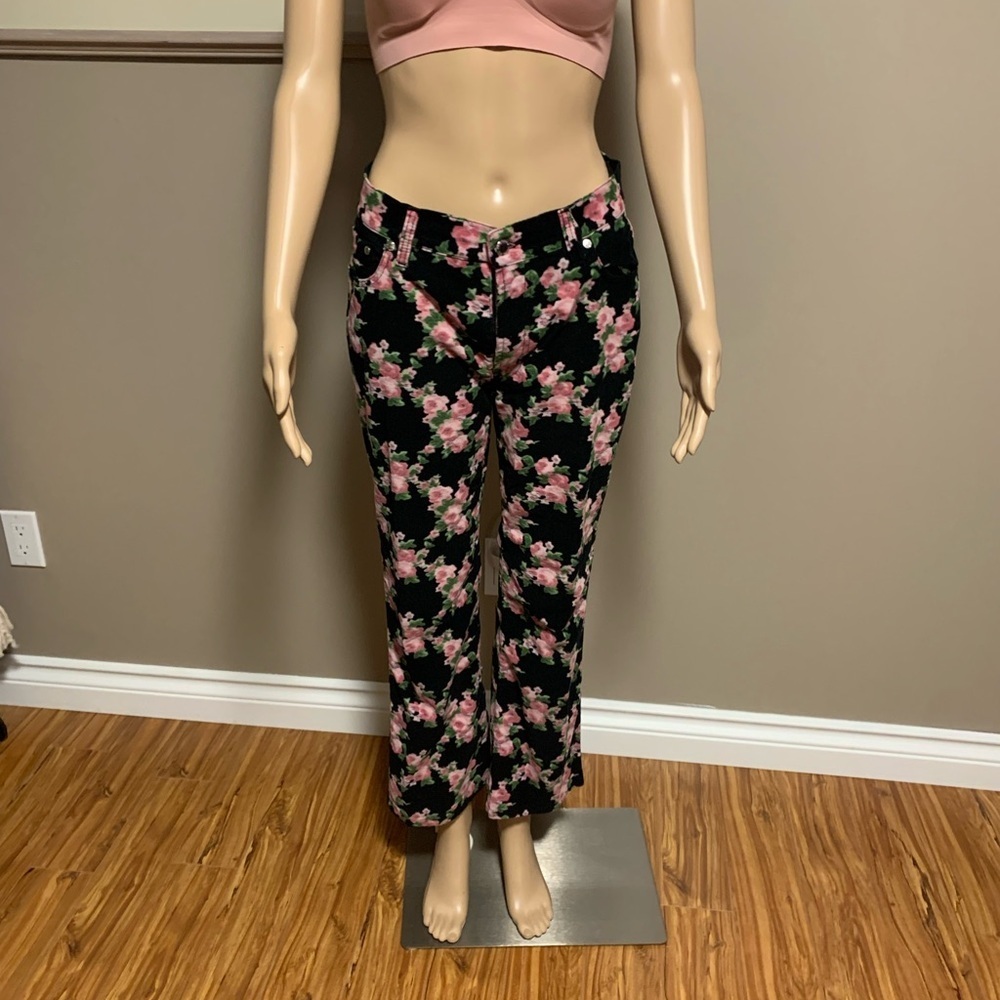 R.E.D. Valentino Fine Corduroy Pants Black with Pink Flowers Women's Size 31/27